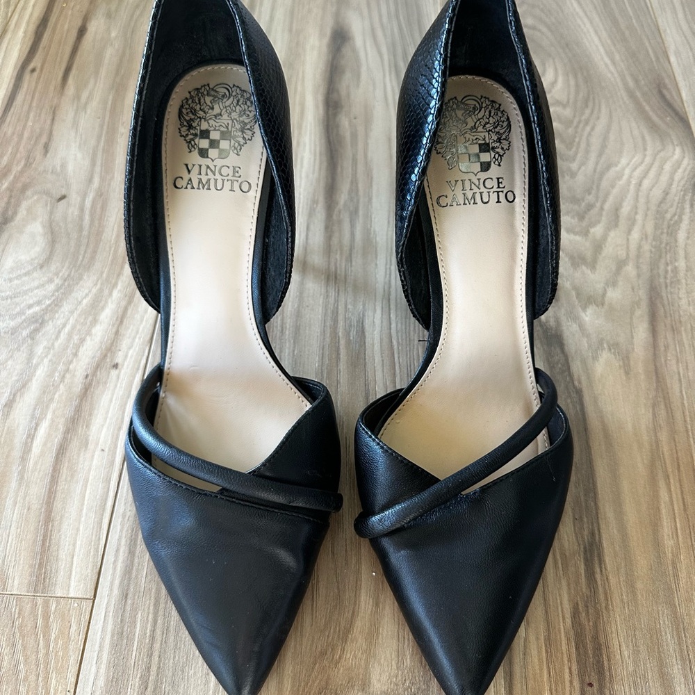 Vince Camuto Black Women's Heels - Picture 2 of 6